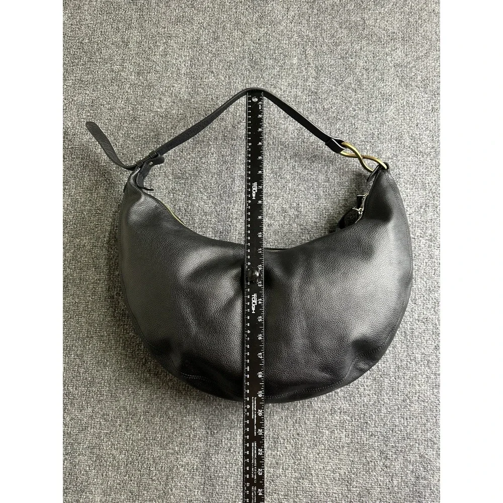 M.Gemi Eleonora Crescent Leather Hobo Bag Made in Italy, Size One Size